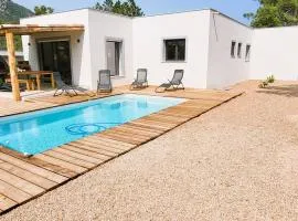 Villa Silvio, 8 pers, piscine, 15 minutes plage en voiture