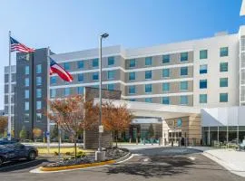 Home2 Suites By Hilton Atlanta Airport College Park、アトランタにあるハーツフィールド・ジャクソン・アトランタ国際空港 - ATLの周辺ホテル