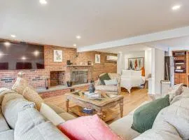 Cozy Valley Stream Studio, 20 Mi to Times Square!