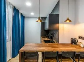 VR LATINA APARTMENTS