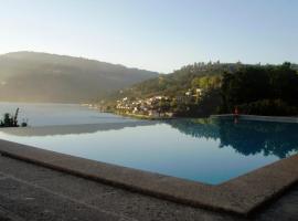 Casa da Torre, Porto Manso, casa o chalet en Ribadouro