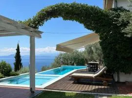 Elia Pilio Villas