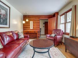 Quarter-Acre Lander Cabin 7 Mi to Sinks Canyon, Hotel in Lander