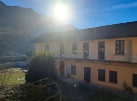 La casa di Noemi, habitación en casa particular en Casale Corte Cerro