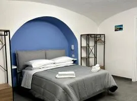 Savoia 215 - Azzurra Guest House - Napoli