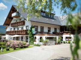 Pension Irlingerhof, hotel with pools in Mondsee