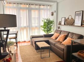Exclusivo "Gran Bilbao" Suite Deluxe Top Comfort, готель у місті Сантурці