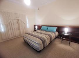 WATTLE HOUSE, holiday home in Kimba