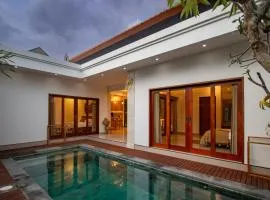 Sundaze 2 - Canggu Paradise with Pool and Kitchen Brand NEW
