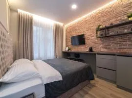 Imperial Apartment B