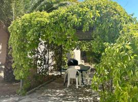 Appartement en rez de villa, hotel a Aregno