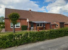 Holiday Home Kettler by Interhome, hotel en Weener