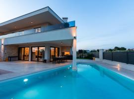 Villa Perla, hotel v destinaci Rošini
