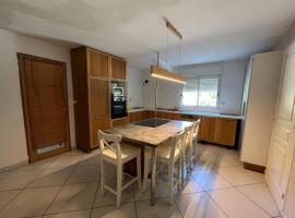 Petit appartement, hotel i Saint-Gildas-de-Rhuys