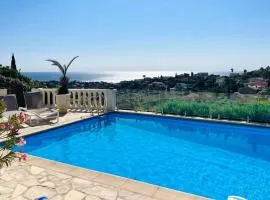 Ferienhaus Lei Sambro, familienfreundlich, Pool und toller Meerblick, ruhig gelegen by Riviera HomeLife