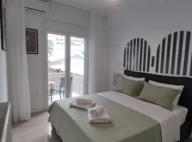 Κοντα στην Ακροπολη
