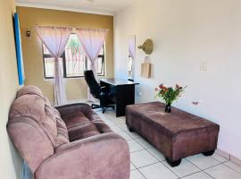 Dzīvokļu viesnīca Mphatlalatsane Executive BnB pilsētā Maseru