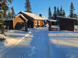 Hytte i Ringsaker (Ljøsheim/Sjusjøen), hotel cu parcare din Ringsaker