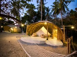 The Por Beach, luxury tent in Ko Por