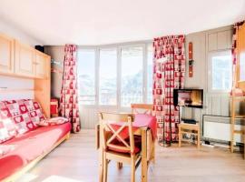 Studio for 4 people with breathtaking view, hotel v destinaci Avoriaz