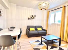 Stay house to Poitiers, hotel i Poitiers