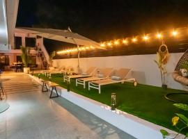 Anika Boutique Suites, hotell i Coco