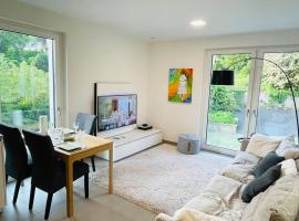 Luxury Green Flat in Center with Parking & Terrace, apartment in Luxembourg