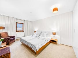 Spacious apartment in perfect location 52m2, hotel com spa em Plzeň