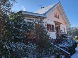 Gite des Hauts Jardins, feriebolig i Ban-sur-Meurthe-Clefcy