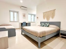 Flamingo Suites, guest house in Marina di Camerota