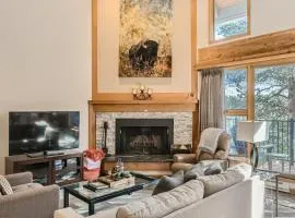 2084 The Pines condo