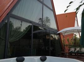 Chalé Verde Mata com jacuzzi privativa em Bonito - Mato Grosso do Sul, готель у місті Боніту