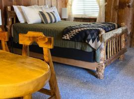2410 - Oak Knoll Duplex Studio #12 cabin, hotel di Big Bear Lake