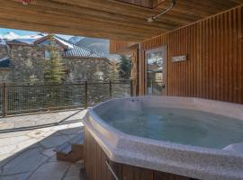 Ghostriders 5 by AvantStay 2 Bedroom Condo Near Main Street Hiking Skiing STR permit 3571, hotel en Telluride