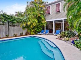 Amelia Home by AvantStay In Historic Old Town w Pool, cabaña en Key West