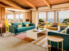 Cliffridge by AvantStay Lush Malibu Hills Estate w Breathtaking Ocean Views