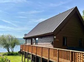Lochside Lodge