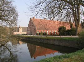 Vemmetofte Præstegård, B&B in Faxe