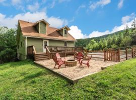 Hickory Nut Hideaway by AvantStay Mountain Views, cabana o cottage a Gerton