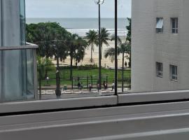 Apartamentos na Praia do Gonzaga, hotel cerca de Miramar Shopping, Santos