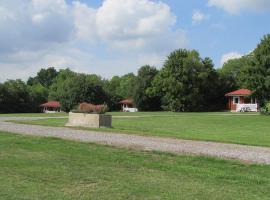 Spindlewood Lodges, beach rental in North Wootton