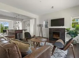 Redmond 1br w parking nr parks schools SEA-691