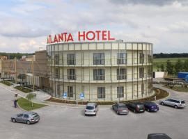 Hotel Atlanta, hotel Stare Jeżewóban