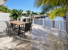 The Waterman's Retreat- 3 bedroom waterfront unit, hotell i Fort Lauderdale