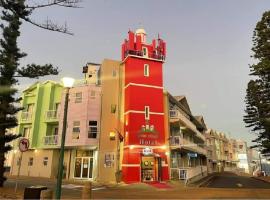 Point Village Hotel and Self Catering, hotell sihtkohas Mossel Bay