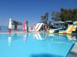 Happy Camp mobile homes in Camping Golden Sunset, Campingplatz in Alissos