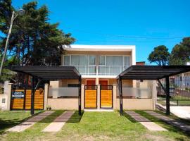 Athuel loft, хотел в Остенде