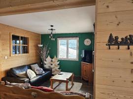 Appartement cosy, esprit montagne, au cœur du village, hotel near Bellefontaine Ski School, Chapelle-des-Bois