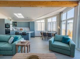 Gull Rocks Beach Lodges, hotel v destinaci Cubert