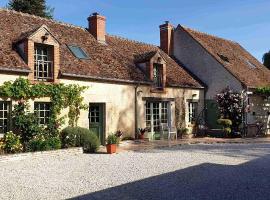 Chambres et Table d'hôtes Cerviña, hotel near Fleury Abbey, Châteauneuf-sur-Loire